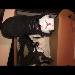 JORDAN 5